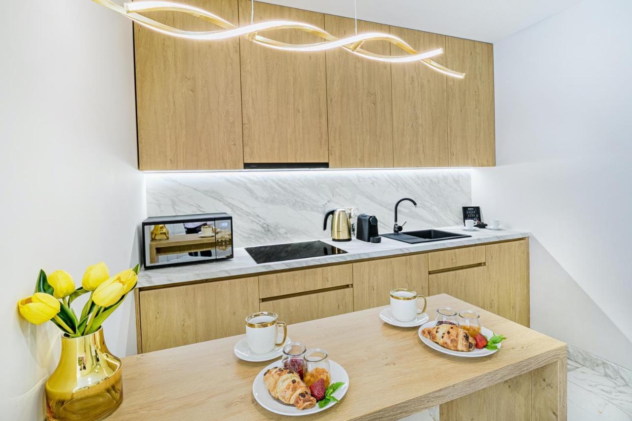 Golden Queen Apartments Old Town Krakow Luaran gambar