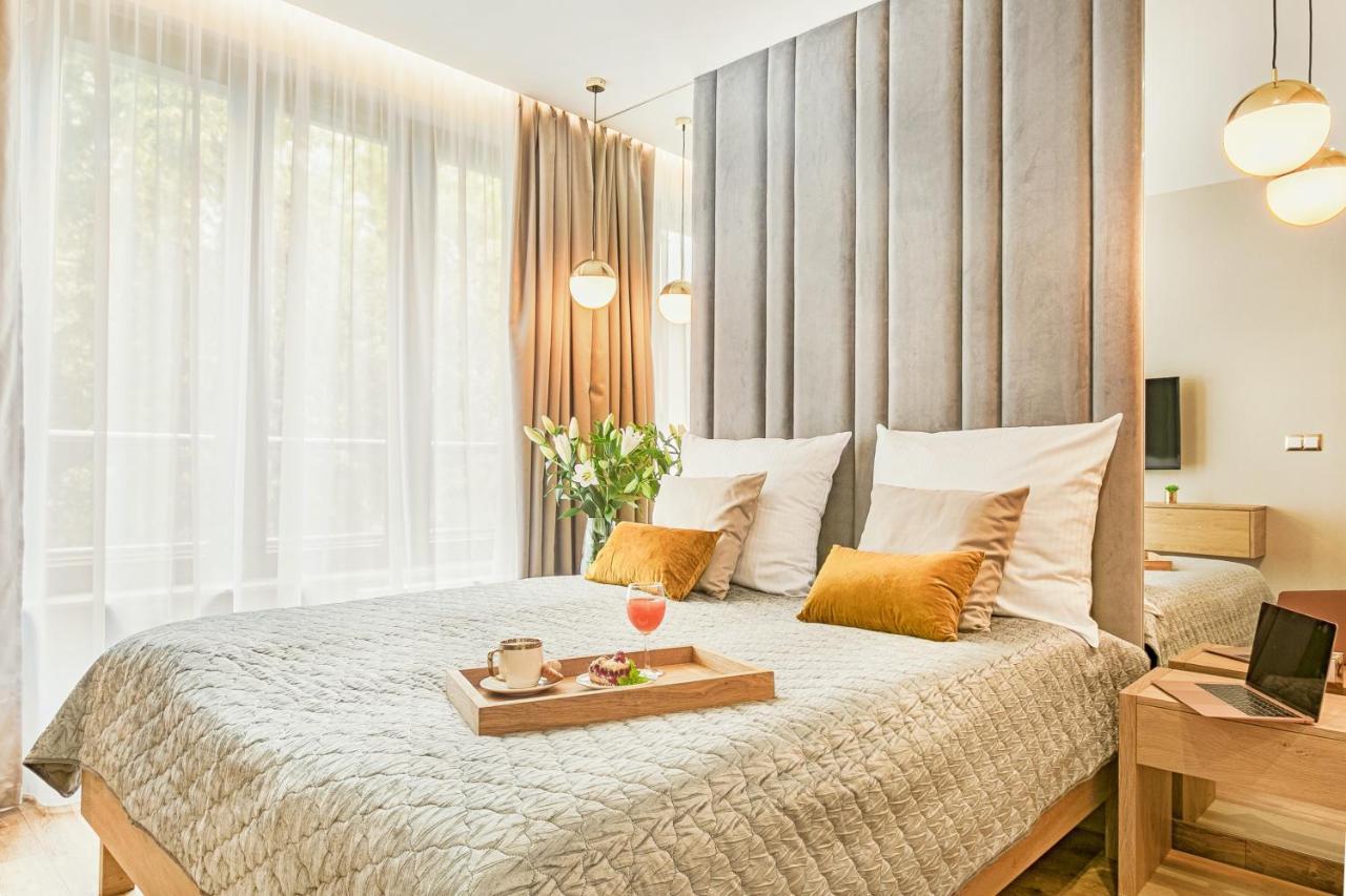 Golden Queen Apartments Old Town Krakow Luaran gambar