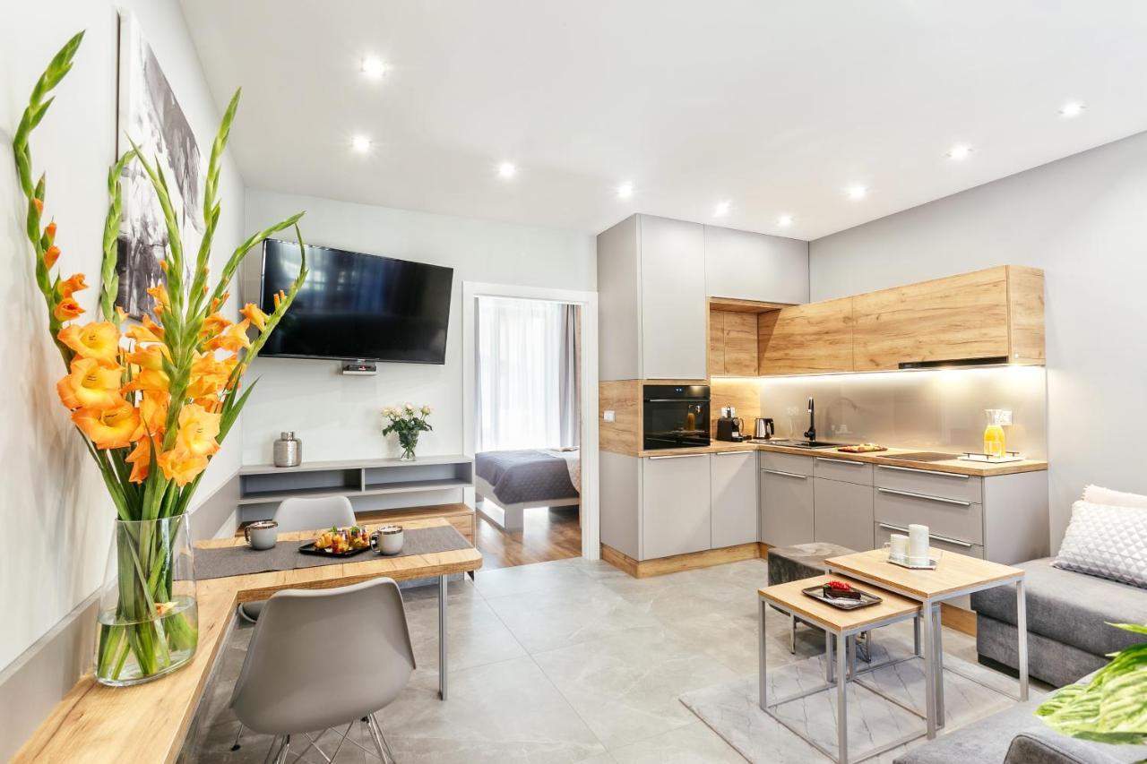 Golden Queen Apartments Old Town Krakow Luaran gambar
