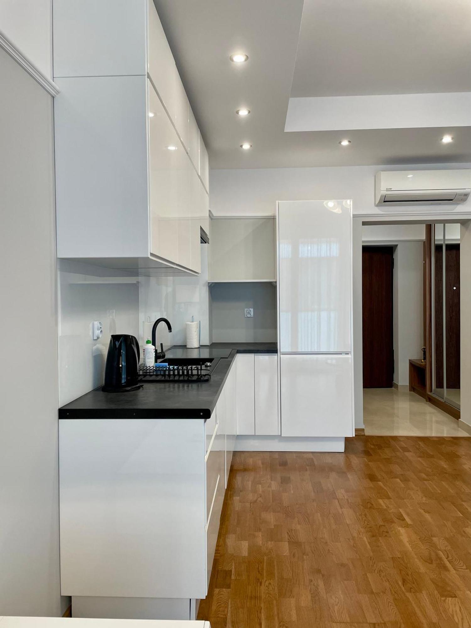 Golden Queen Apartments Old Town Krakow Luaran gambar